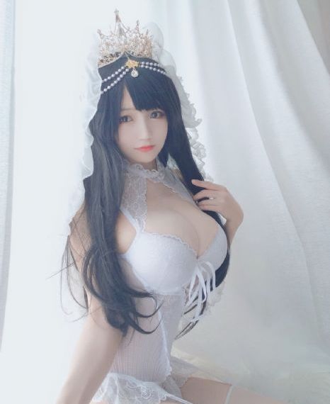 兄妹看电视时当着父母_1080电影在线看
