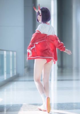 请让我开心2集在线观看_4K在线播放